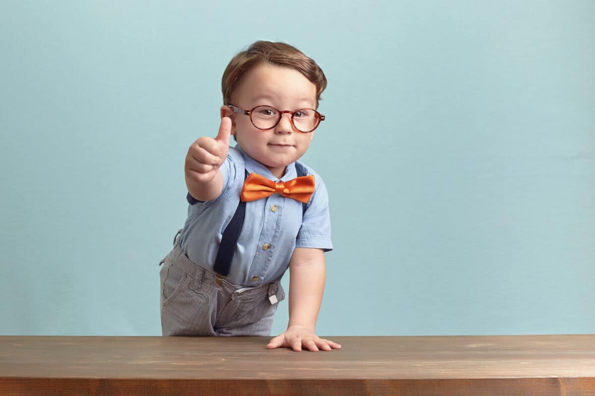 2 Dividend Blue-Chip Giants Looking Ideal After a Recent Pullback