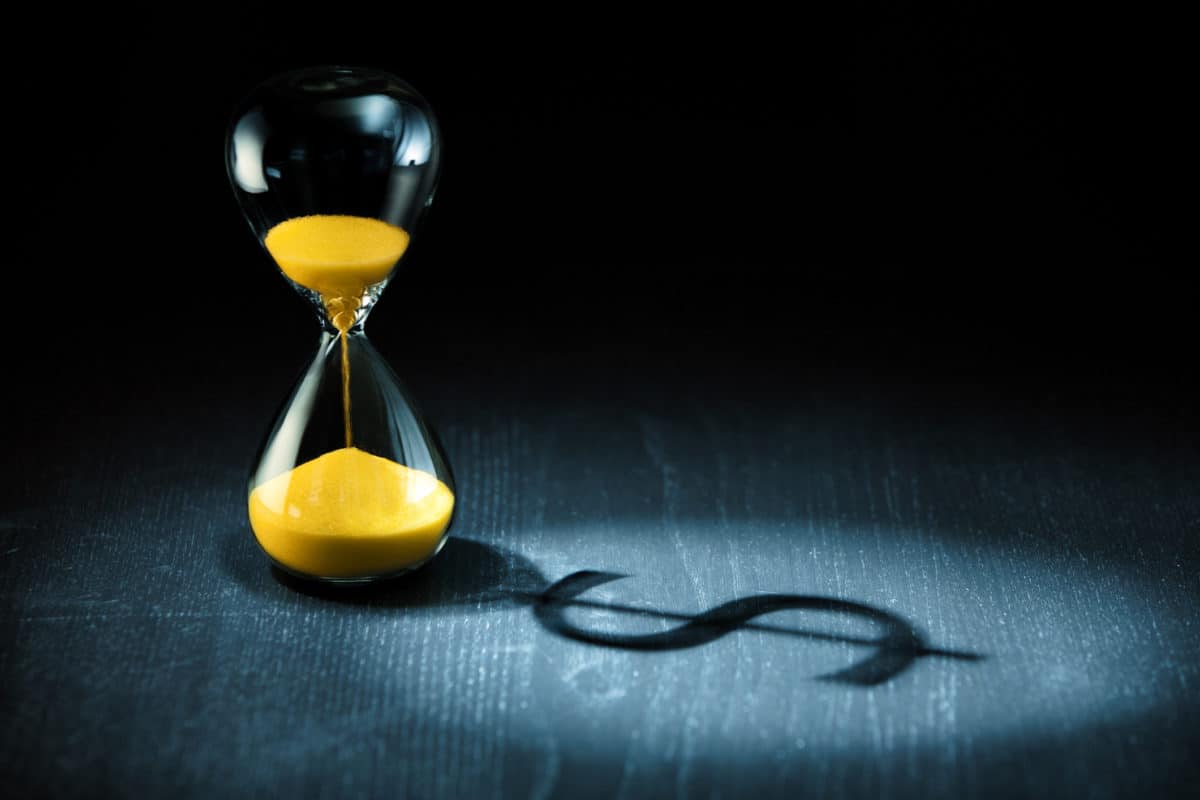 A Monthly-Paying TSX Stock With a 4.3% Dividend Yield