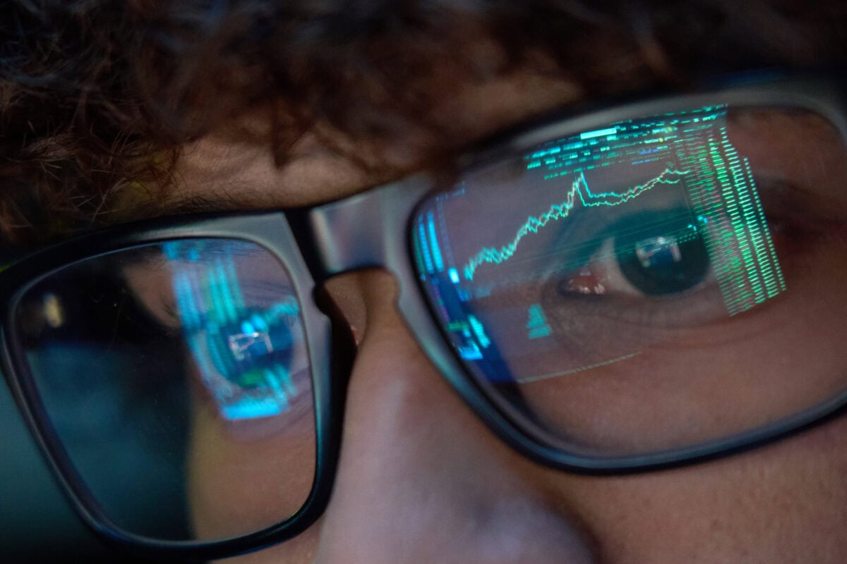 Analysts Agree These Canadian Stocks Are Strong Buys