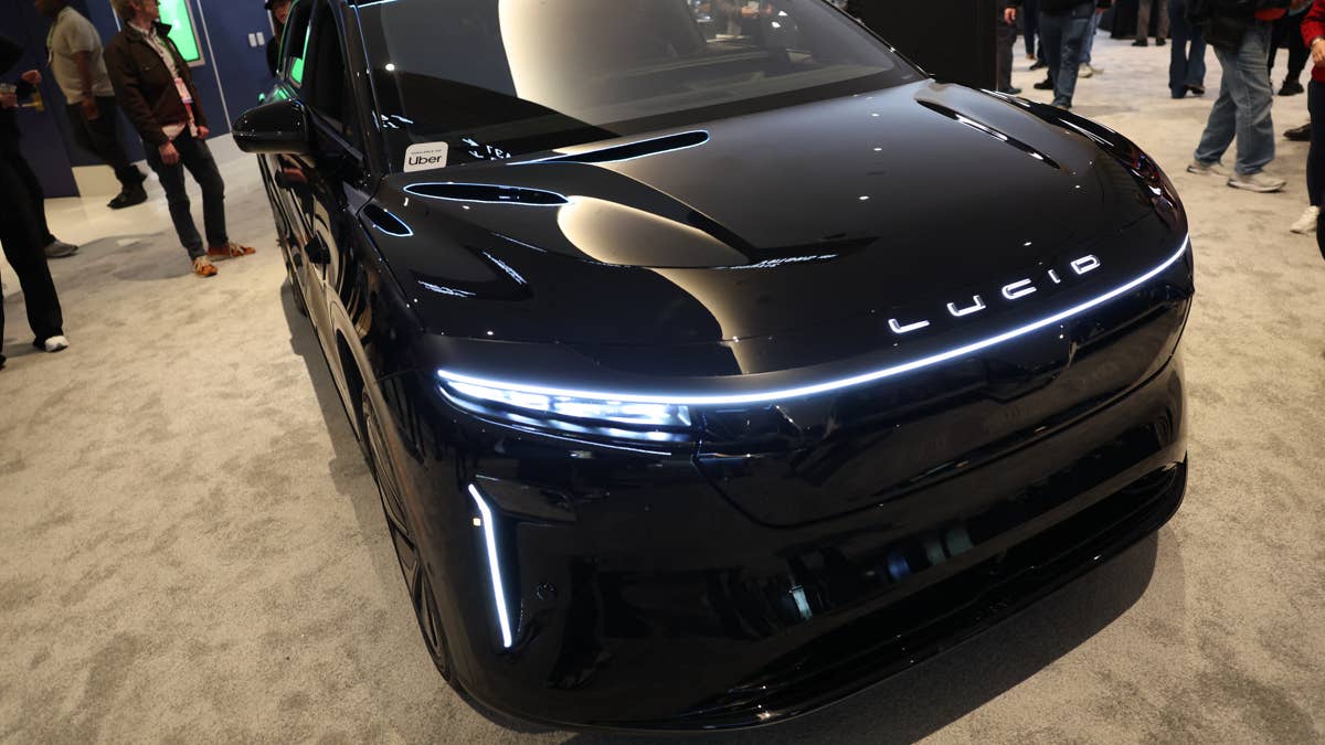 Down 99%, popular EV stock is ripe bankruptcy candidate