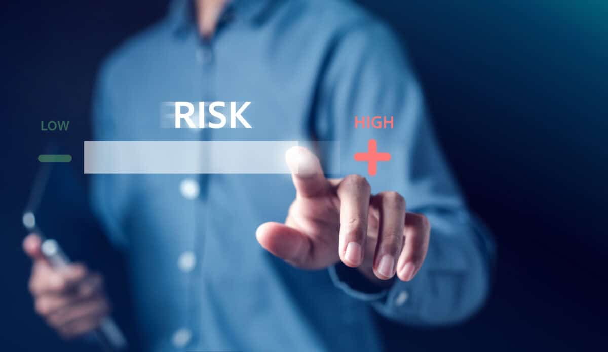 These 2 Popular ETFs Look Similar: 1 Could Carry Far More AI Risk